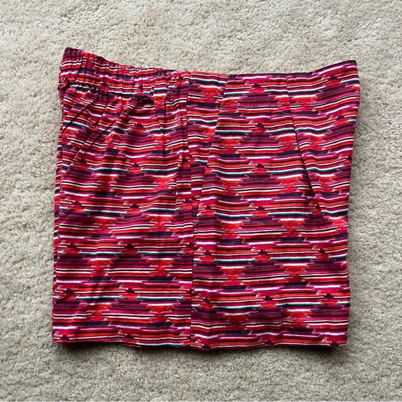 NWT Loft Women’s Pleated Pull On Ikat Shorts - Size M - Linen/Rayon Blend - Picture 8 of 12